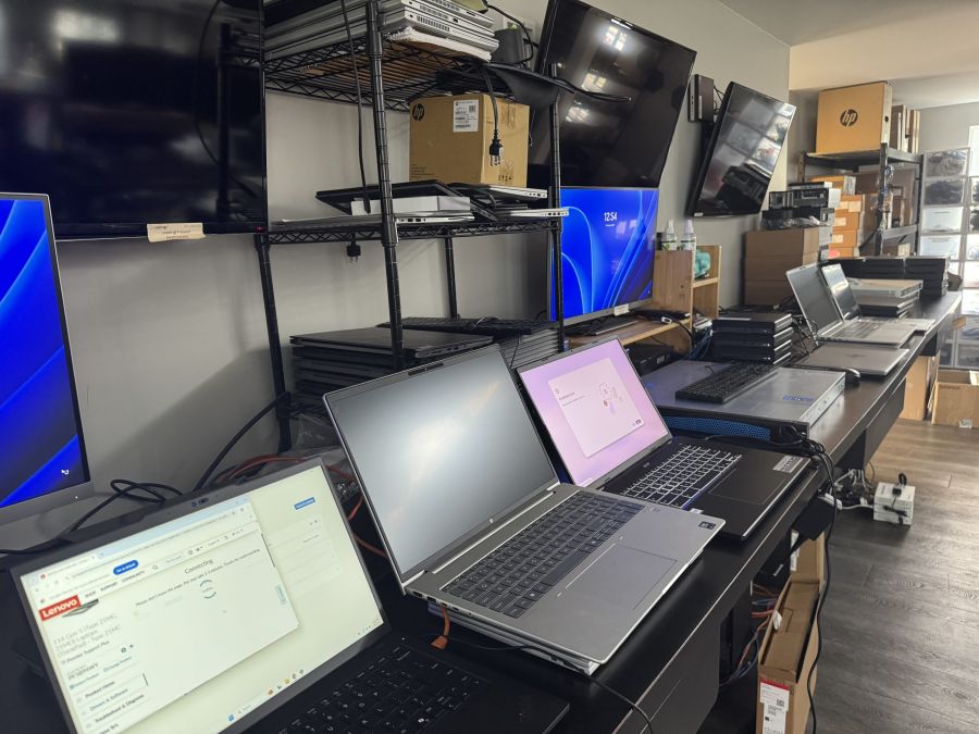 laptop longevity, typical lifespan of business laptop, business laptop durability and build quality comparison, business laptops vs consumer laptops
